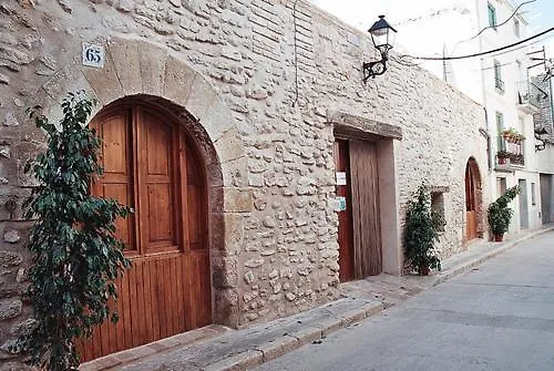 Hostel Assut